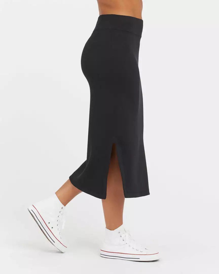 Spanx AirEssentials Midi Skirt Comfy Essentials Spanx AirEssentials Midi Skirt Comfy Essentials