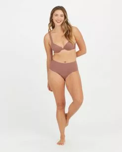 Spanx Level 1: Smooth Undie-tectable® Brief