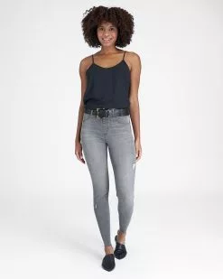 Spanx Vintage Distressed Ankle Skinny Jeans 9 Spanx Vintage Distressed Ankle Skinny Jeans