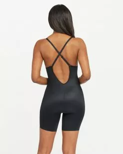 Spanx Best Sellers Suit Your Fancy Plunge Low-Back Mid-Thigh Bodysuit