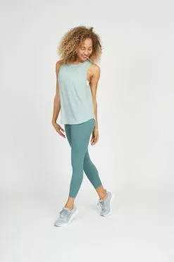 Spanx Go Lightly Tank Comfy Essentials