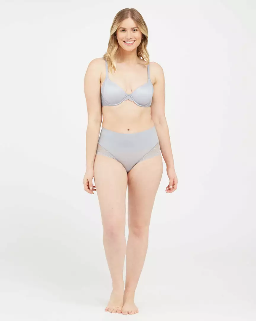 Spanx Undie-tectable® Lace Hi-Hipster Panty Level 1: Smooth Spanx Undie-tectable® Lace Hi-Hipster Panty Level 1: Smooth