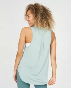 Spanx Go Lightly Tank Comfy Essentials