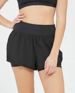 Spanx The Summer Shop The Get Moving Short, 5