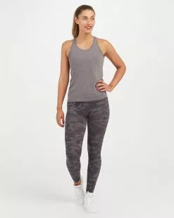 Spanx Look At Me Now Seamless Tank