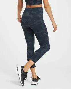 Spanx Comfy Essentials Look At Me Now Seamless Cropped Leggings