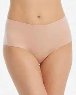 Spanx Level 1: Smooth Undie-tectable® Brief