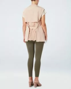 Spanx Comfy Essentials Look At Me Now Seamless Cropped Leggings