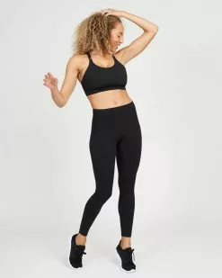 Spanx Every.Wear Knockout Leggings