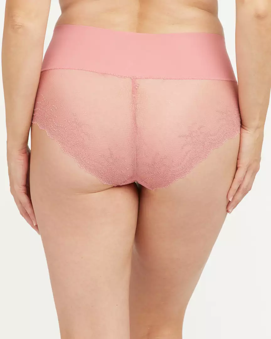 Spanx Undie-tectable® Lace Hi-Hipster Panty Level 1: Smooth Spanx Undie-tectable® Lace Hi-Hipster Panty Level 1: Smooth
