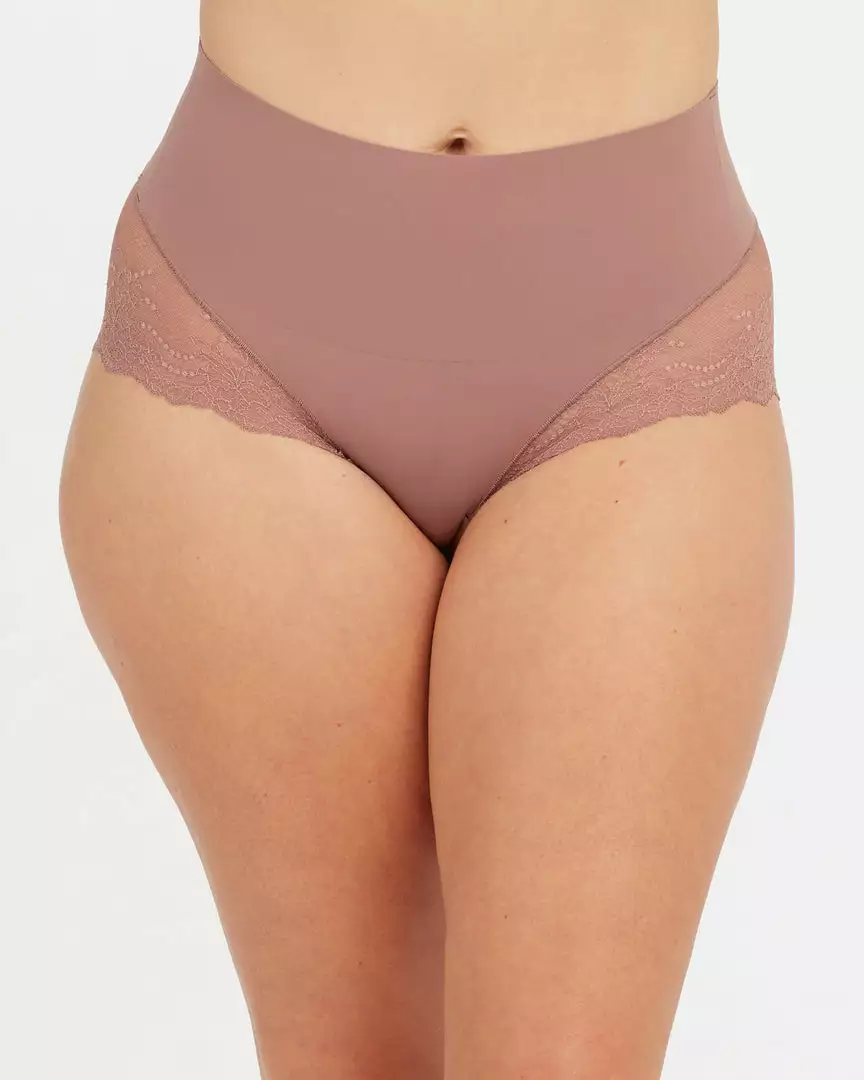 Spanx Undie-tectable® Lace Hi-Hipster Panty Level 1: Smooth Spanx Undie-tectable® Lace Hi-Hipster Panty Level 1: Smooth