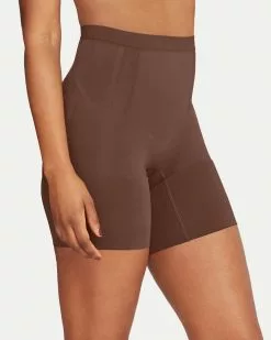 Spanx OnCore Mid-Thigh Short