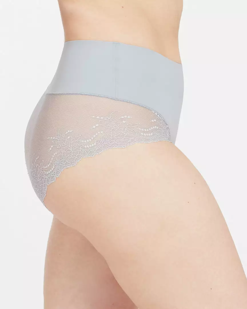 Spanx Undie-tectable® Lace Hi-Hipster Panty Level 1: Smooth Spanx Undie-tectable® Lace Hi-Hipster Panty Level 1: Smooth
