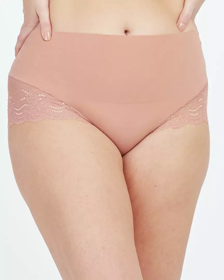 Spanx Undie-tectable® Lace Hi-Hipster Panty Level 1: Smooth Spanx Undie-tectable® Lace Hi-Hipster Panty Level 1: Smooth
