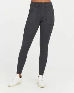 Spanx New Stretch Twill Ankle Cargo Pant 30 Spanx New Stretch Twill Ankle Cargo Pant