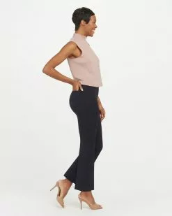 Spanx On-the-Go Kick Flare Pant New