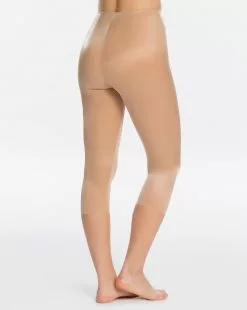 Spanx Skinny Britches® Capri Shapewear