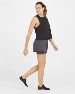Spanx The Summer Shop The Get Moving Short, 5