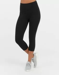 Spanx Booty Boost® Active Cropped Leggings