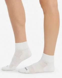 Spanx Activewear Active Arch Compression Crew Socks