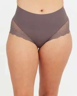 Spanx Undie-tectable® Lace Hi-Hipster Panty Level 1: Smooth 53 Spanx Undie-tectable® Lace Hi-Hipster Panty Level 1: Smooth