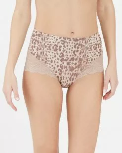 Spanx Undie-tectable® Lace Hi-Hipster Panty Level 1: Smooth 30 Spanx Undie-tectable® Lace Hi-Hipster Panty Level 1: Smooth