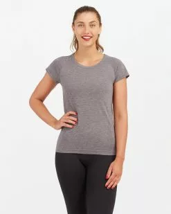 Spanx Look At Me Now Seamless Tee