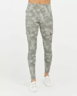 Spanx New Stretch Twill Ankle Cargo Pant 23 Spanx New Stretch Twill Ankle Cargo Pant