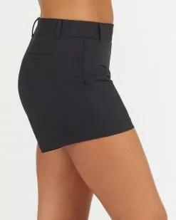 Spanx Sunshine Shorts, 4