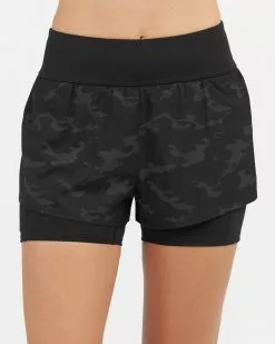 Spanx The Get Moving Short, Camo