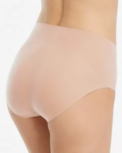Spanx Level 1: Smooth Undie-tectable® Brief