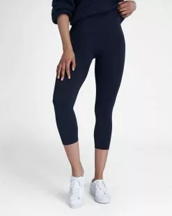 Spanx Comfy Essentials Look At Me Now Seamless Cropped Leggings
