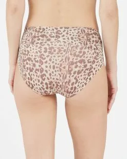 Spanx Level 1: Smooth Undie-tectable® Brief