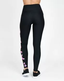 Spanx Booty Boost® Illuminate-Her® Active Leggings, Jessica Durrant Art
