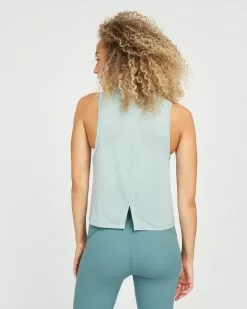 Spanx The Summer Shop Go Lightly Notch-Back Tank