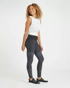Spanx Look At Me Now Seamless Moto Leggings Comfy Essentials