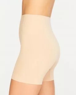 Spanx Shapewear Everyday Shaping Panties Mid-Thigh Short