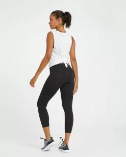 Spanx Comfy Essentials Look At Me Now Seamless Cropped Leggings