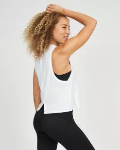 Spanx The Summer Shop Go Lightly Notch-Back Tank