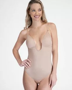 Spanx Suit Your Fancy Plunge Low-Back Thong Bodysuit Shapewear 6 Spanx Suit Your Fancy Plunge Low-Back Thong Bodysuit Shapewear