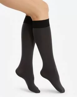 Spanx Two-Timin’! Reversible Socks Hosiery