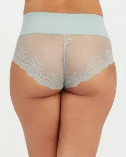 Spanx Undie-tectable® Lace Hi-Hipster Panty Level 1: Smooth 43 Spanx Undie-tectable® Lace Hi-Hipster Panty Level 1: Smooth