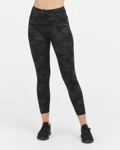 Spanx Booty Boost® Active Camo 7/8 Leggings