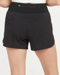 Spanx The Summer Shop The Get Moving Exercise Short, 4"