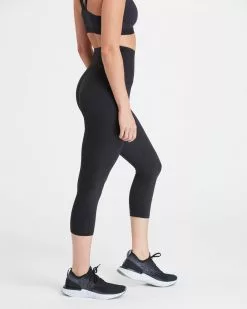 Spanx Active Cropped Leggings